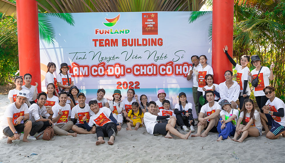 Buổi tổ chức Team Building của đoàn Nghệ sĩ tại Làng du lịch sinh thái Tre Việt
